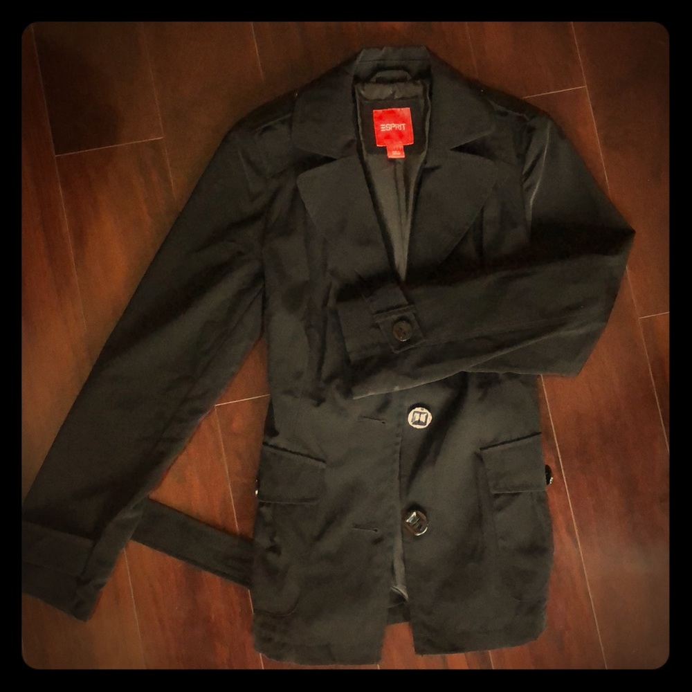 Gently worn Espirt waist trench coat